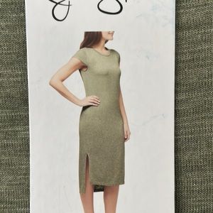 NWT! Jessica Simpson Green Knit Dress. Size LG